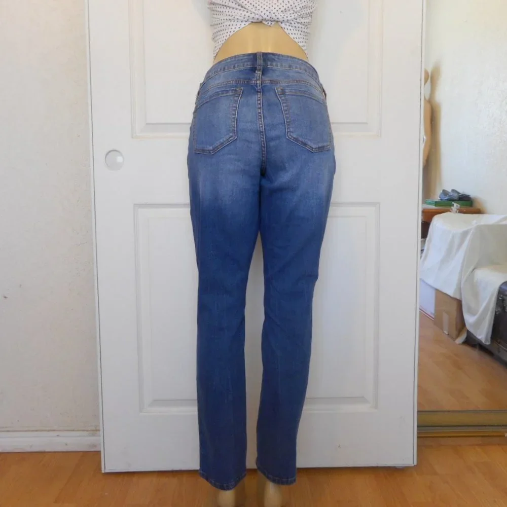 🌸SOLD🌸 TORRID JEANS Size 12 Boyfriend Denim - Picture 6 of 14